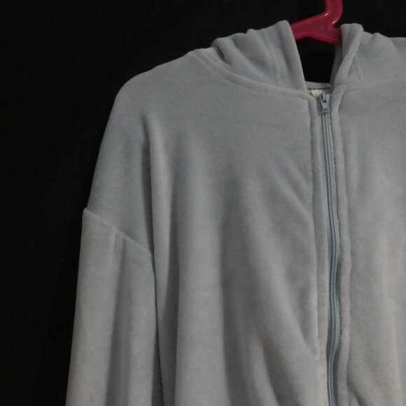 U KIDS | small (7-8) | Soft and Plush Light Blue Velour Zip-Up Hoodie | NWOT - Picture 4 of 14